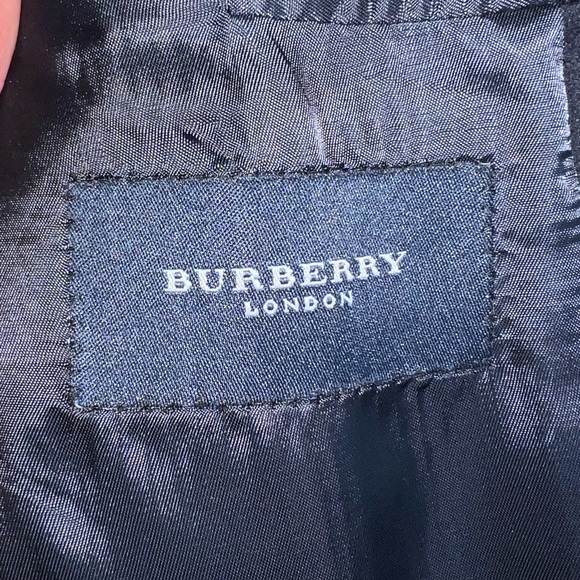 Burberry London Navy wool/Cashmere Blazer. 46L - Picture 4 of 6